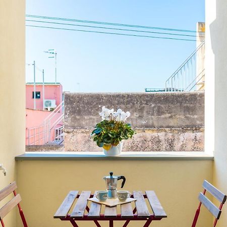 Il Vefio Apartment Прочида Екстериор снимка