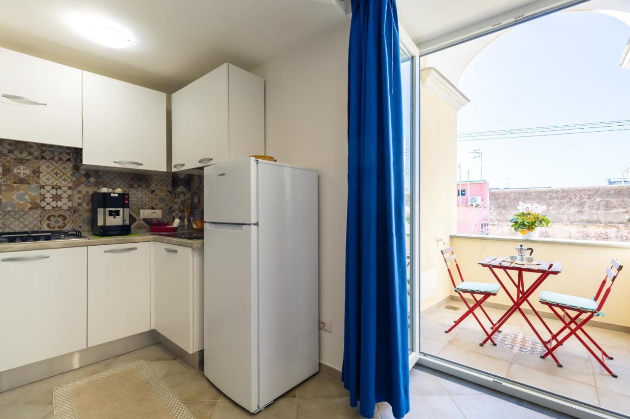 Il Vefio Apartment Прочида Екстериор снимка